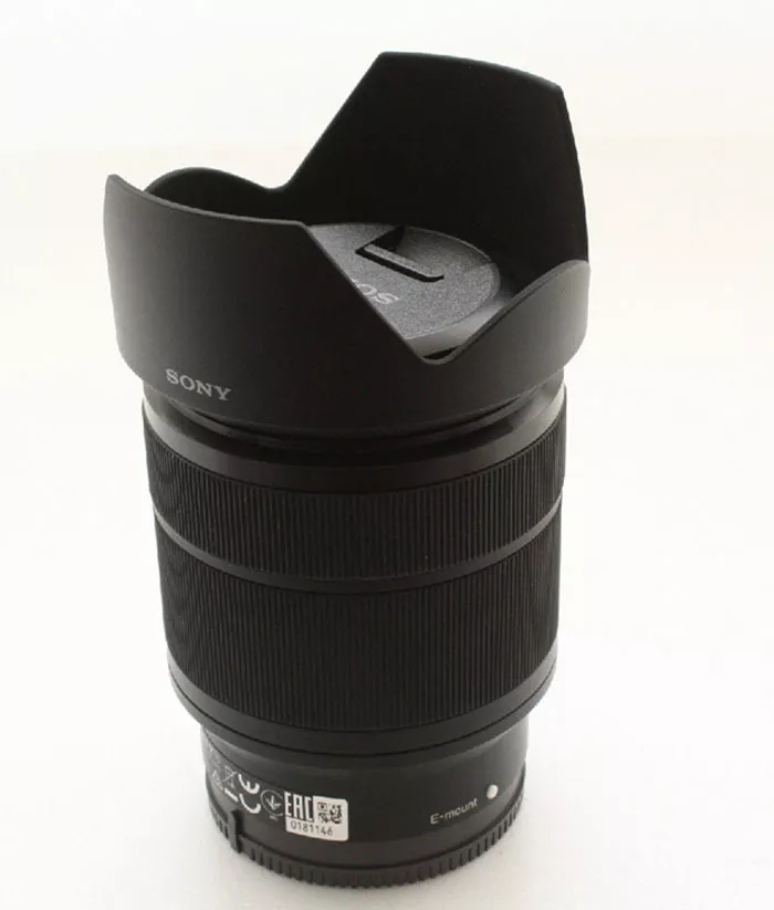 Sony SEL2870 FE 28-70mm F3.5-5.6 Full Flame Lens -Bulk Package