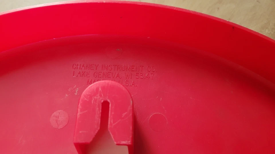 HTF. Vintage Polka Dot Dairy Inc Milk Clock with Rotating Logo Needs Battery - Image 4 of 4