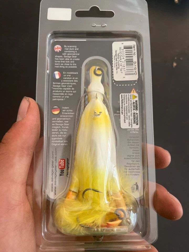 Savage Gear 3D Topwater Duck - 6'', Yellow (open to negotiating price) - Image 3 of 3