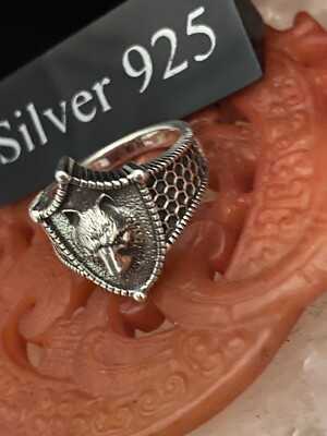 Silver Wolf Shield Signet Ring