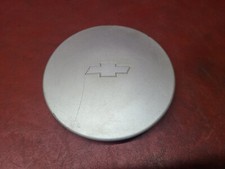 2000-2005 Chevrolet Chevy Malibu Center Cap Hubcap 9593521