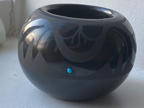 Marvin & Frances Martinez San Ildefonso Black on Black Avanyu Design Pottery Pot - Picture 10 of 15