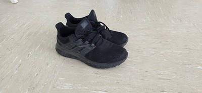 adidas ULTIMASHOW Laufschuh Unisex Größe 42 2/3