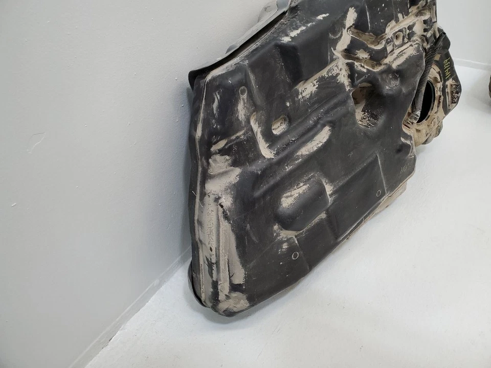 15 2015 16 2016 17 2017 18 2018 19 20 21 Ford EDGE Fuel Tank FWD 18.4 gallons Foto 3 de 4