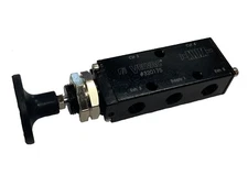 Velvac 320175 Four-Way Push/Pull Valve (5) 1/4"-18 FPT Ports