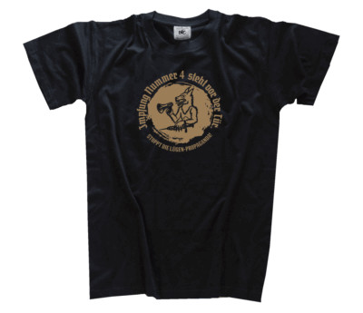Impfung Nummer 4 steht vor der Tür ab Herbst Corona Welle Impfpflicht T-Shirt