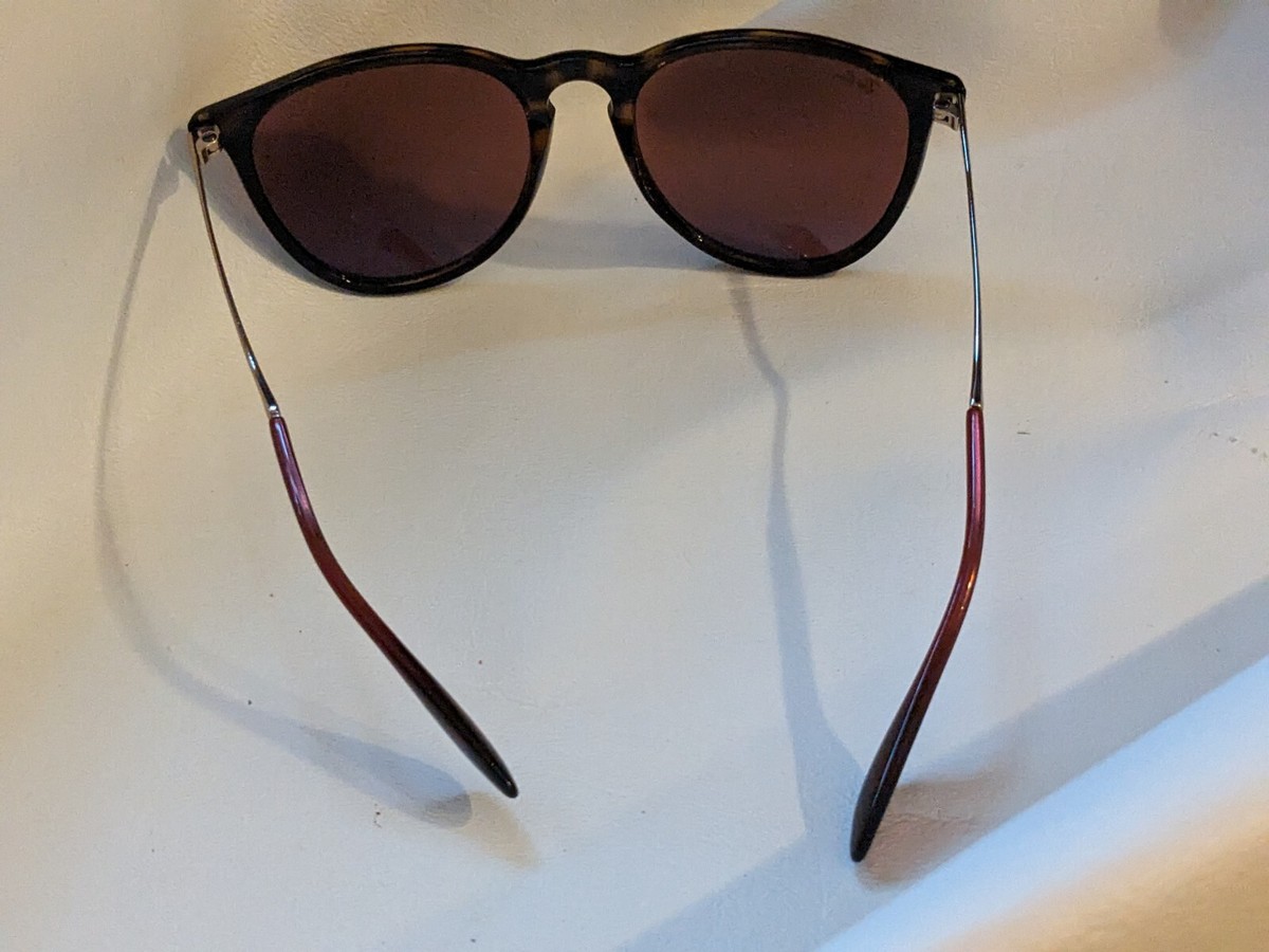 Ray-Ban RB4141-F ERIKA 54◻︎18 145 ERIKA CLASSIC Sunglasses in Rubber Black and Grey Gradient