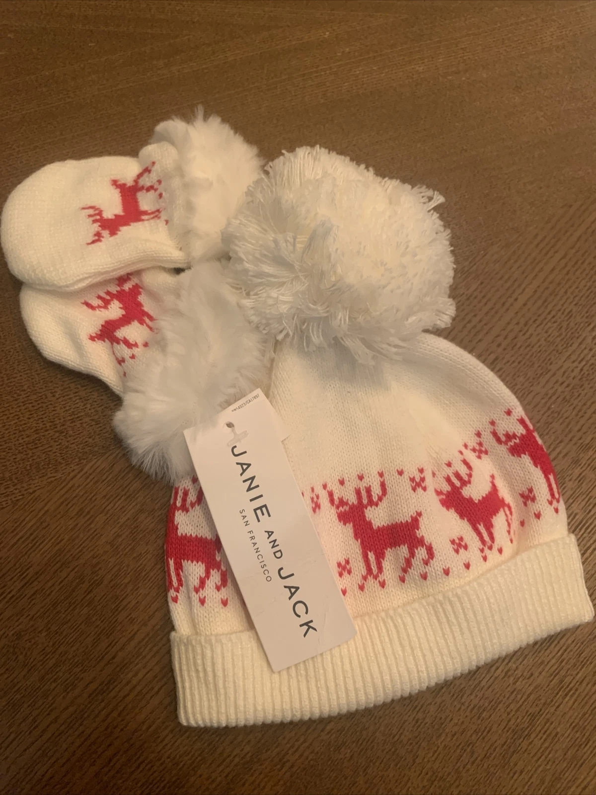 NWT Janie And Jack Reindeer Fair Isle Beanie & Mittens 0-6 Months