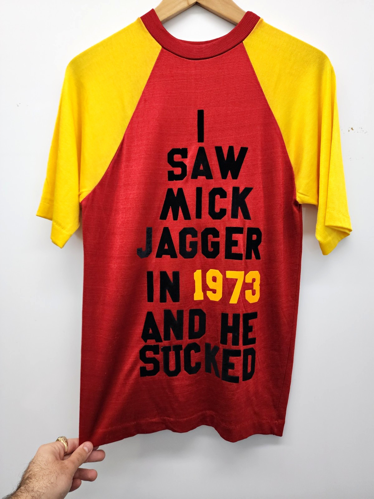 Vintage 70s Raglan Mick Jagger sucks 1973 Rolling Stones flock print shirt