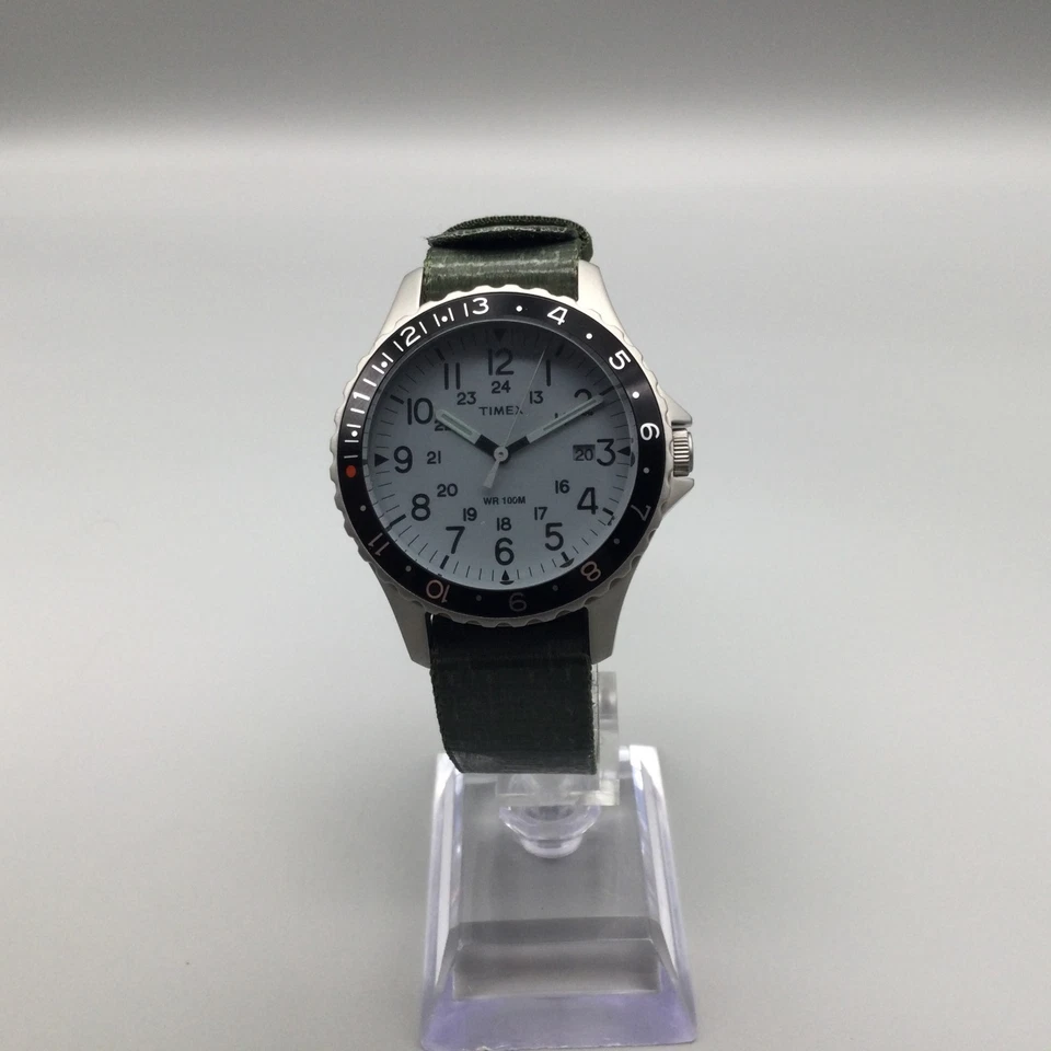 Reloj Timex Navi Ocean para hombre TW2R58200WSB 38 mm tono plateado esfera gris fecha Foto 2 de 4