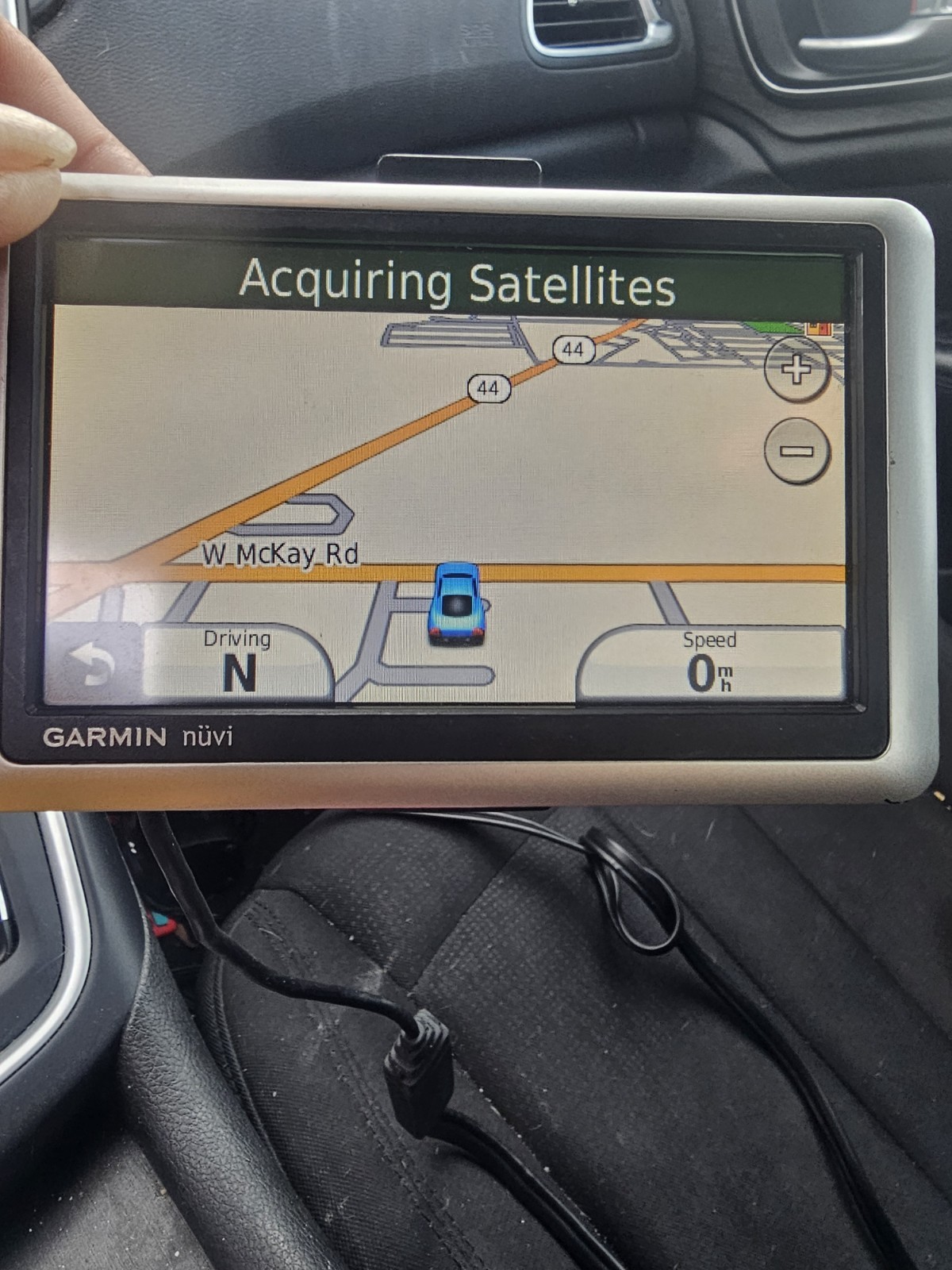Garmin Nuvi 1450 GPS Navigator with Touch Screen and Power Cord