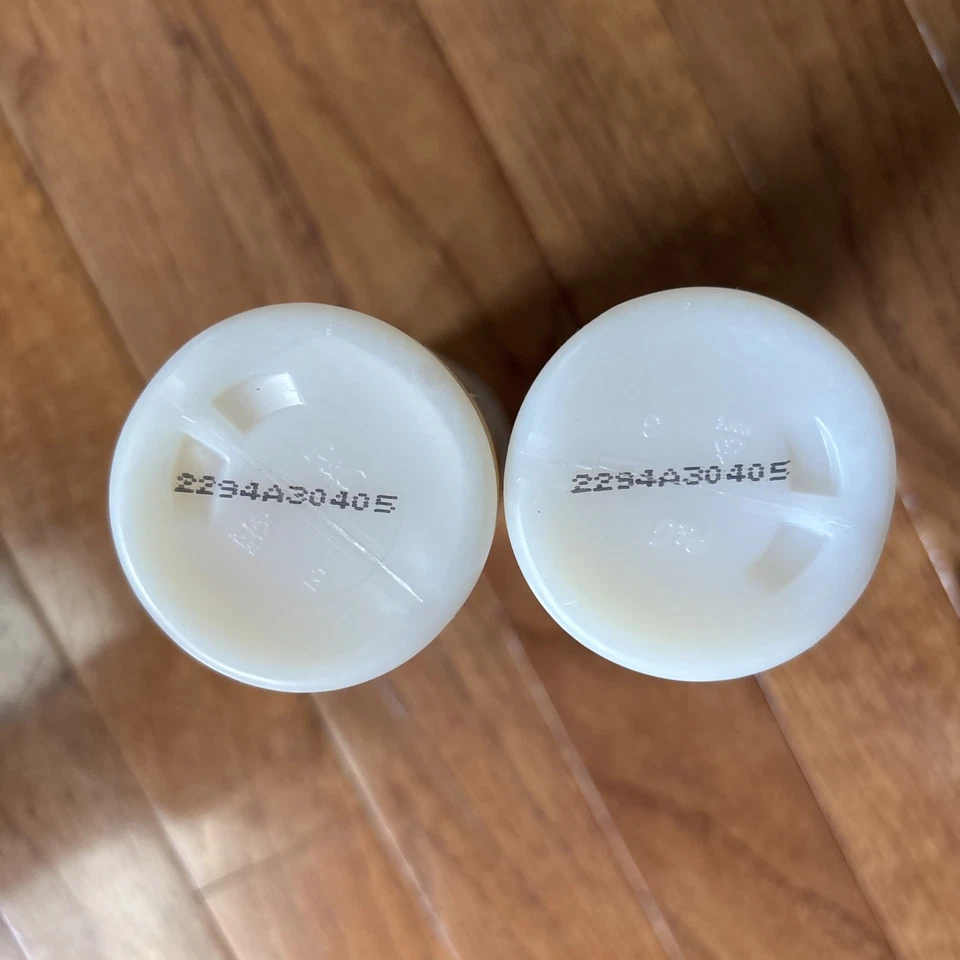 TWO Gillette Venus Pre-Shave Exfoliant w/ OLAY 200ml (6.7fl Oz) Sea Salt Smooth - Image 4 of 4