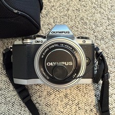 Olympus OM-D Mirrorless Camera 14-42mm M.ZUIKO Tested From Japan