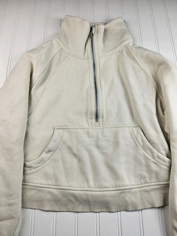 Lululemon Women’s 1/4 Zip Cropped Fleece Sweatshirt Size M/L - Image 4 of 4