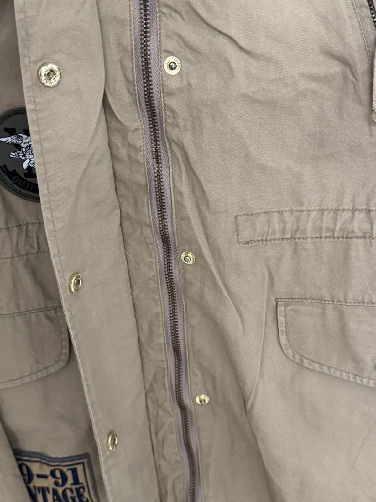 Utility Woman Patch Jacket Size Large - image 5