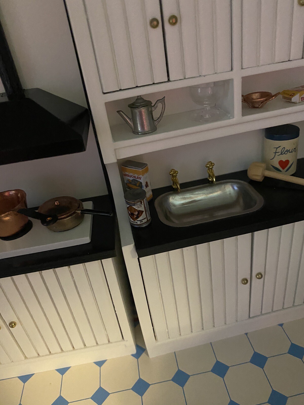 Modern Dolls House White Kitchen Units And Accessories eBay