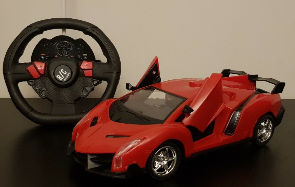 LAMBORGHINI VENENO RADIO REMOTE CONTROL CAR TOY DOORS OPEN GIRLS