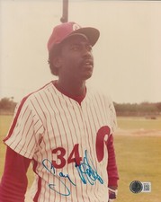 Gary Matthews signed Philadelphia Phillies 8x10 photo autographed Beckett COA