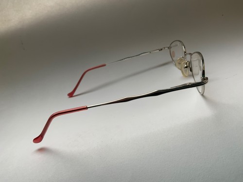NEW Oval shaped 'Verity' Janet Reger Silver Glasses. Cost £60. - Picture 3 of 6