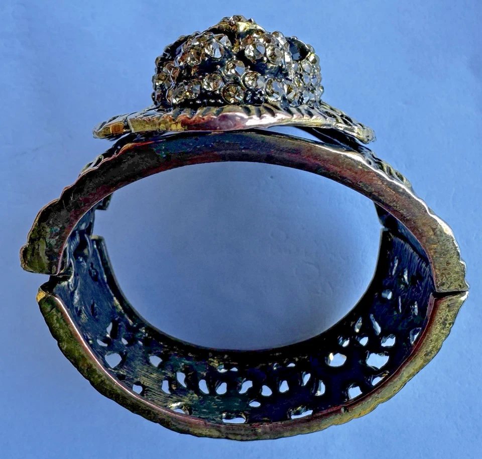 Löwenarmband aus Messing mit Strasssteinen - Bild 4 von 4