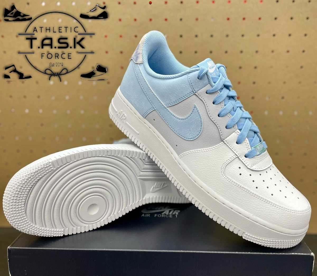 Sold at Auction: Nike, NIKE AIR FORCE 1 LOW 07 LV 8 PSYCHIC BLUE