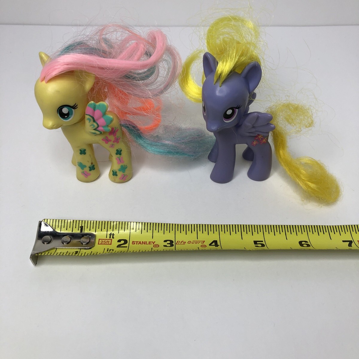 My Little Pony 2010 Hasbro Lot of 2 Ponies C-029A Yellow And