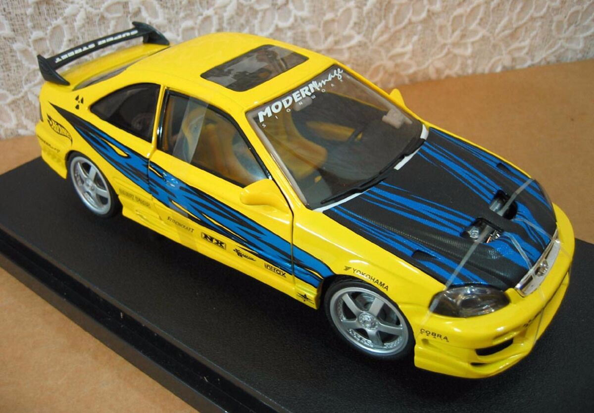【500円引きクーポン】 Hot Wheels Honda Civic Super Street Edition Yellow Car Die ミニカー