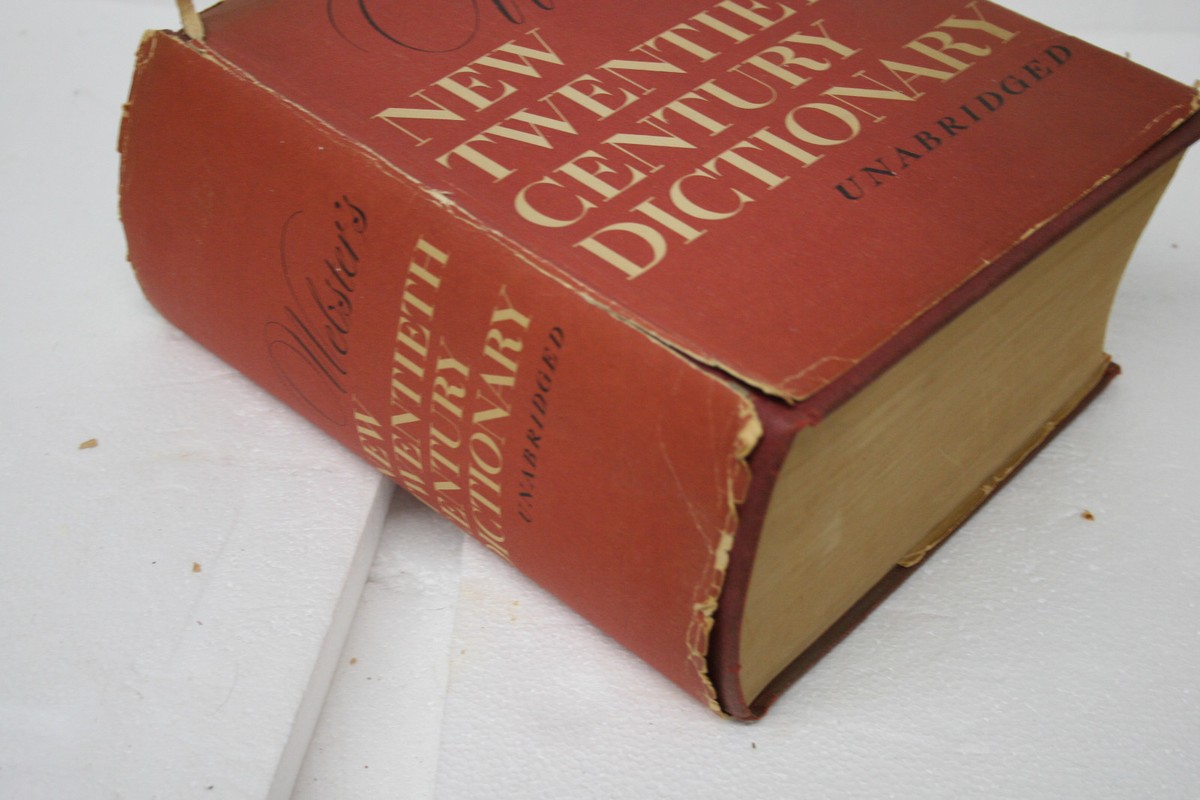 Vintage 1949 Book WEBSTER'S NEW TWENTIETH CENTURY DICTIONARY