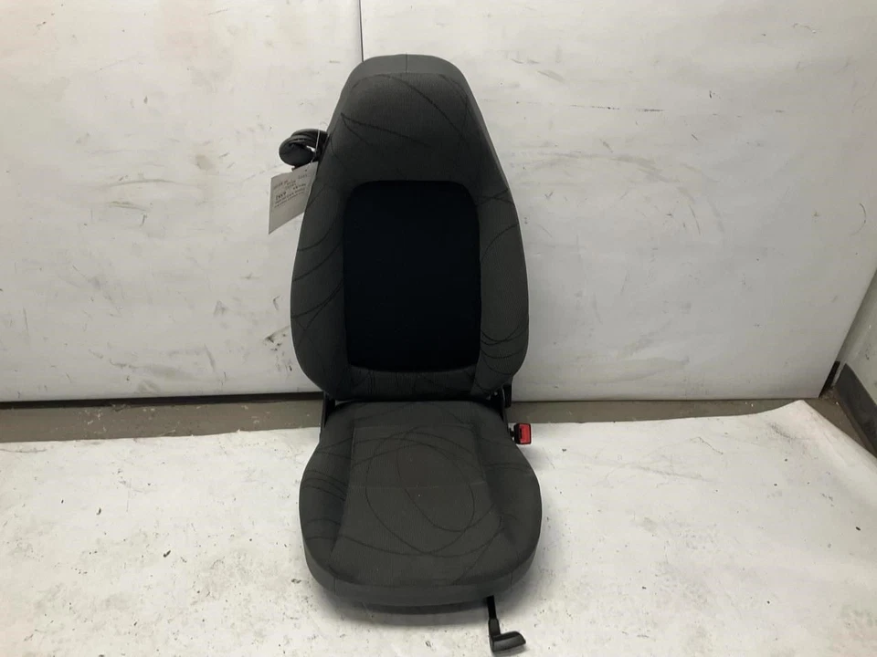 08-16 Smart Fortwo Front Right Passenger Seat T Foto 3 de 4