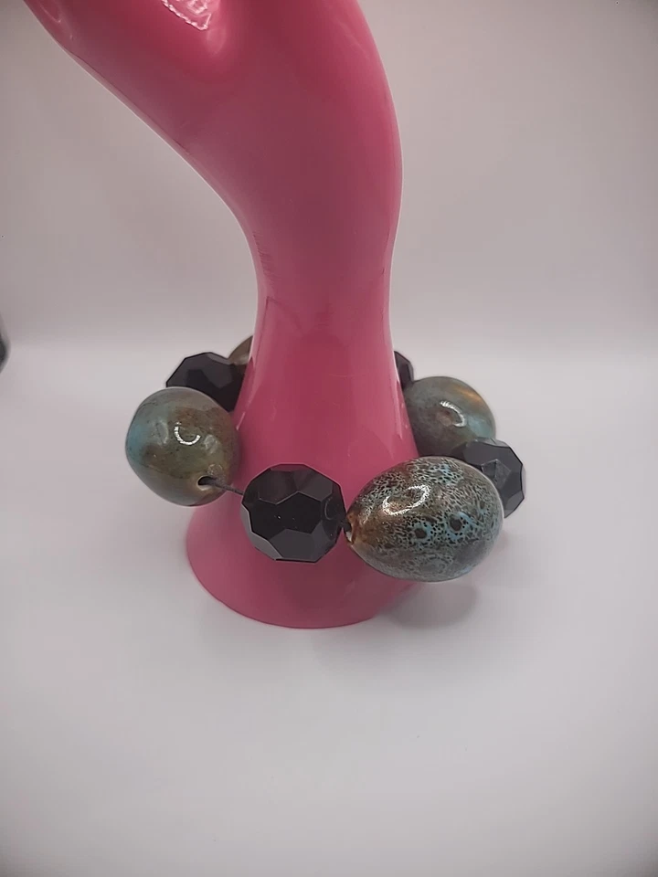 Vintage Bracelet Blue Tan Chalcedony Stone Beaded Black Faceted Stretch - Image 4 of 4