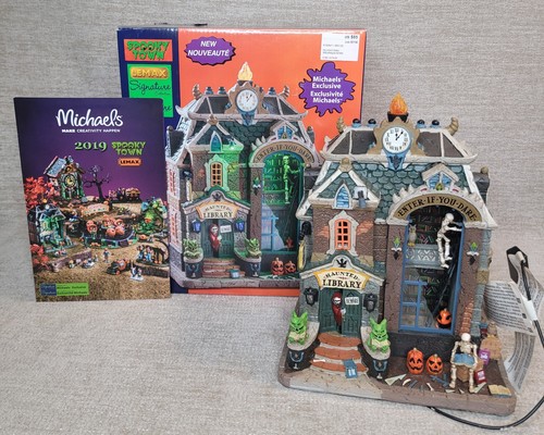 Lemax Spooky Town Haunted Library Halloween House #95441 Skulls Pumpkins READ
