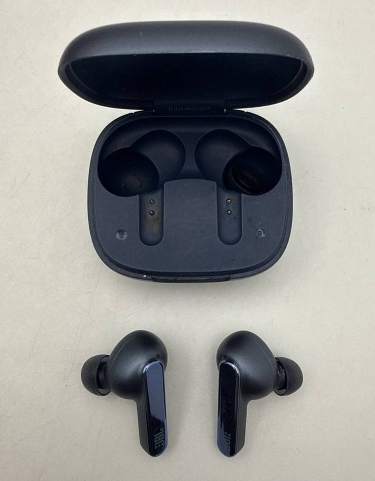 JBL Live Free 2 True Wireless Earbuds Waterproof ANC Bluetooth In Ear Headphones - Image 4 of 4