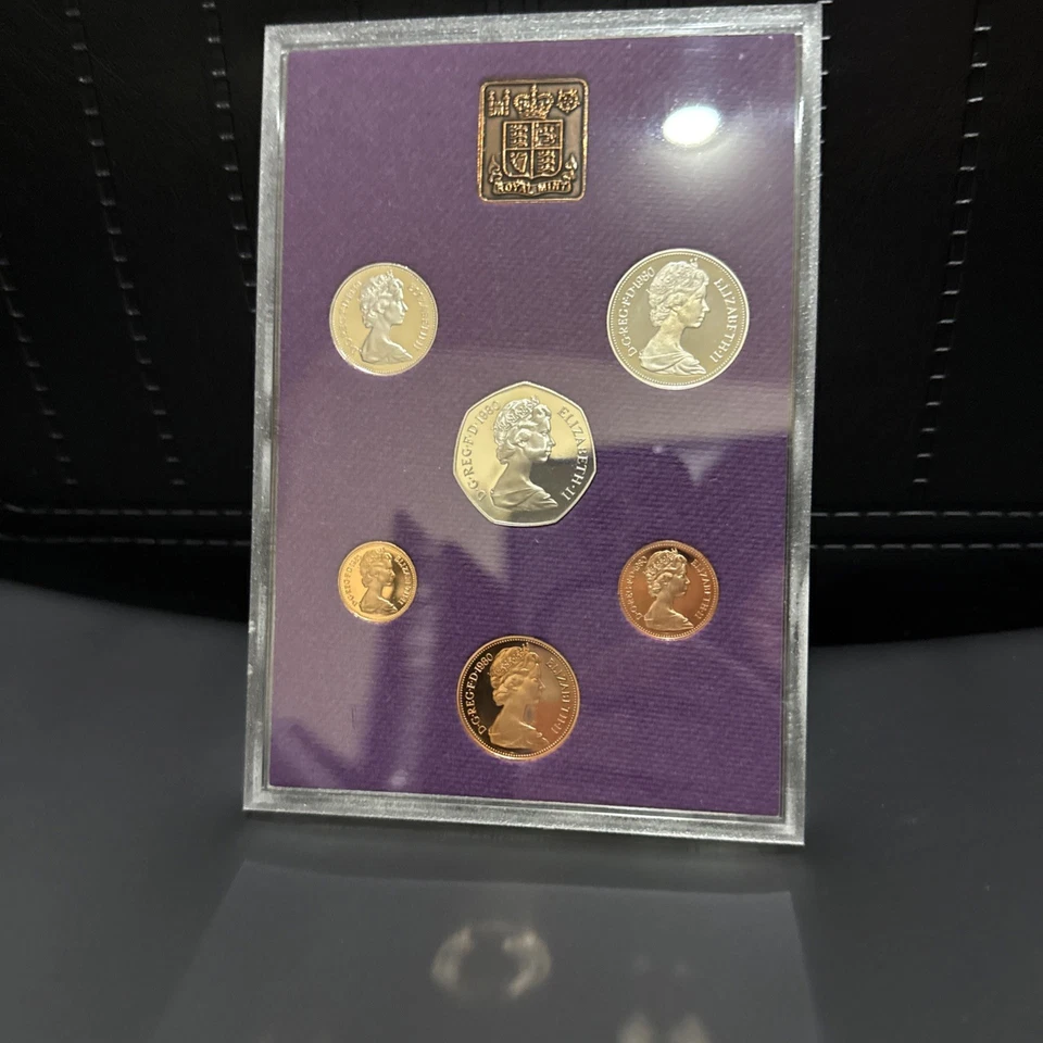 The Coinage Of Great Britain & Northern Ireland 1980 Proof Set - Image 3 of 4
