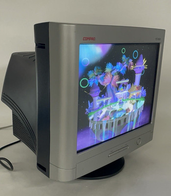 Compaq FS7600 CRT Monitor Tested