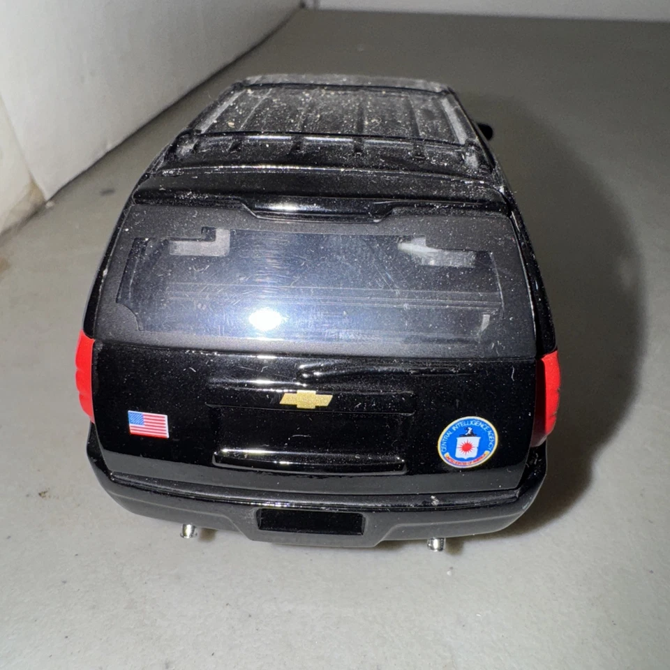 JADA Central Intelligence Agency 2010 Chevy Tahoe Diecast 1:32 2013 Hero Patrol - Image 4 of 4
