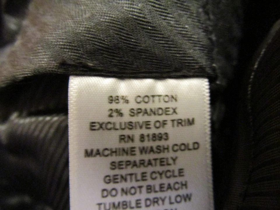 WOMENS DIALOGUE BLACK BERMUDA SHORTS SIZE 14 INSEAM 10"  WAIST FLAT 17" Foto 3 de 4