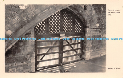 R253972 Tower of London The Traitors Gate A 12 Ministry of Works Crown