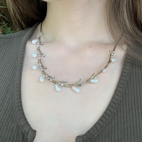 Vintage Silver Tone White Pearl Crystal Bridal Single Vine Necklace