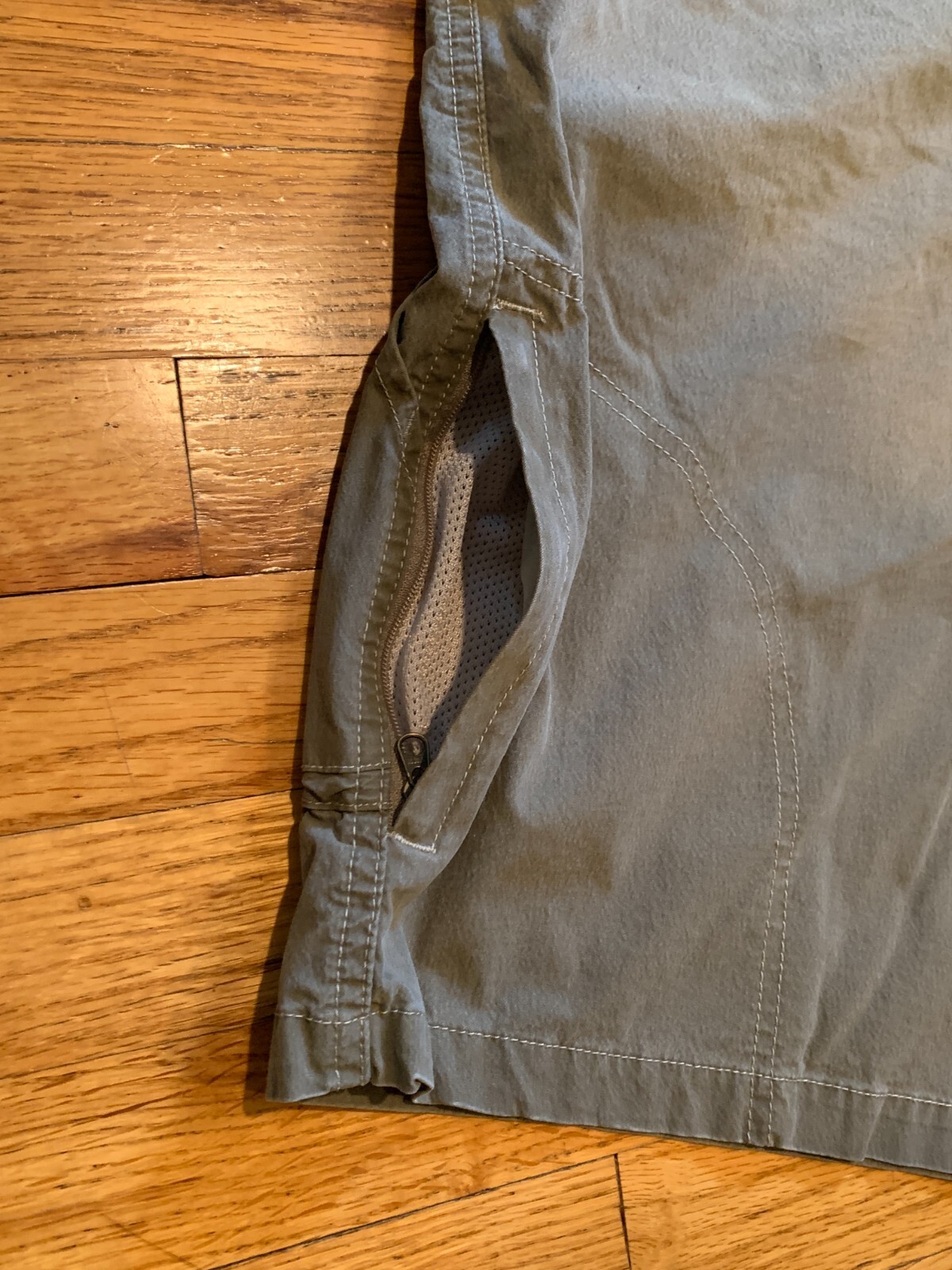 Kuhl Shorts Mens 38 x 10" Button Snap Patina Dye Khaki Beige Hiking