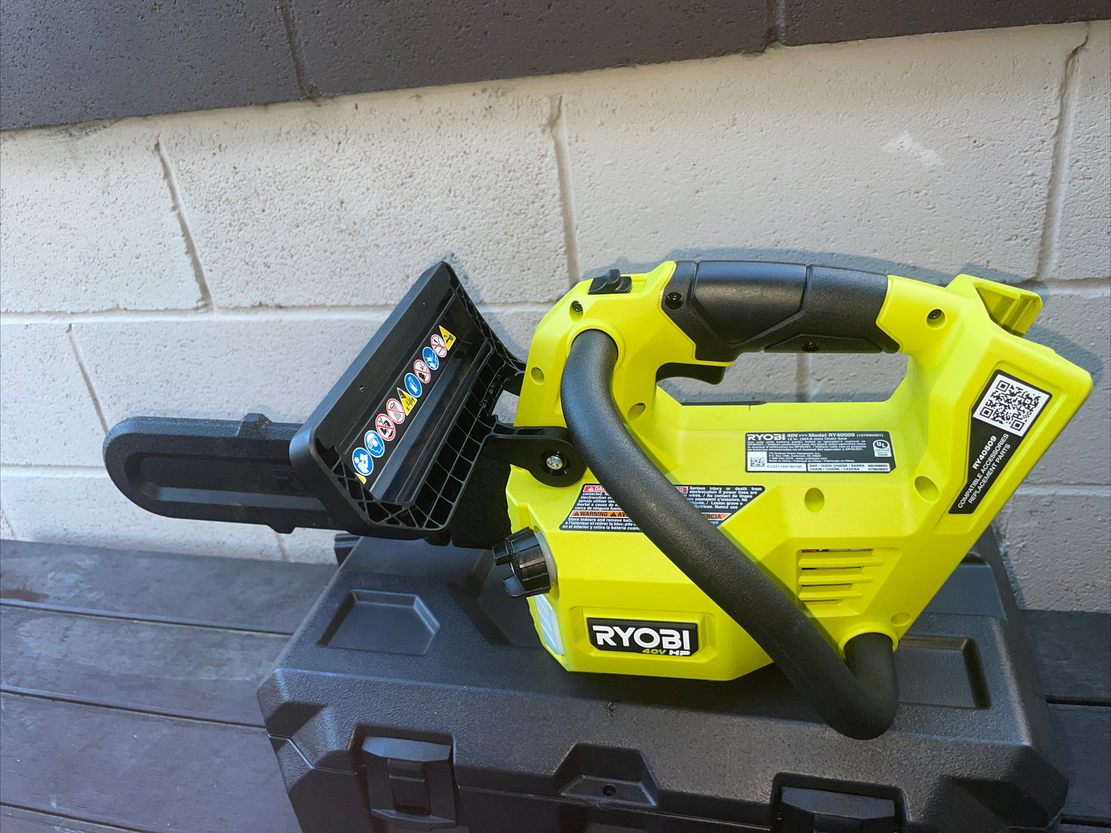 Ryobi RY40509BTL Brushless 40V HP Top Handle Chainsaw (Tool Only) OPEN