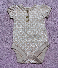George Baby Bodysuit – First Size – Beige Floral Print – Short Sleeve