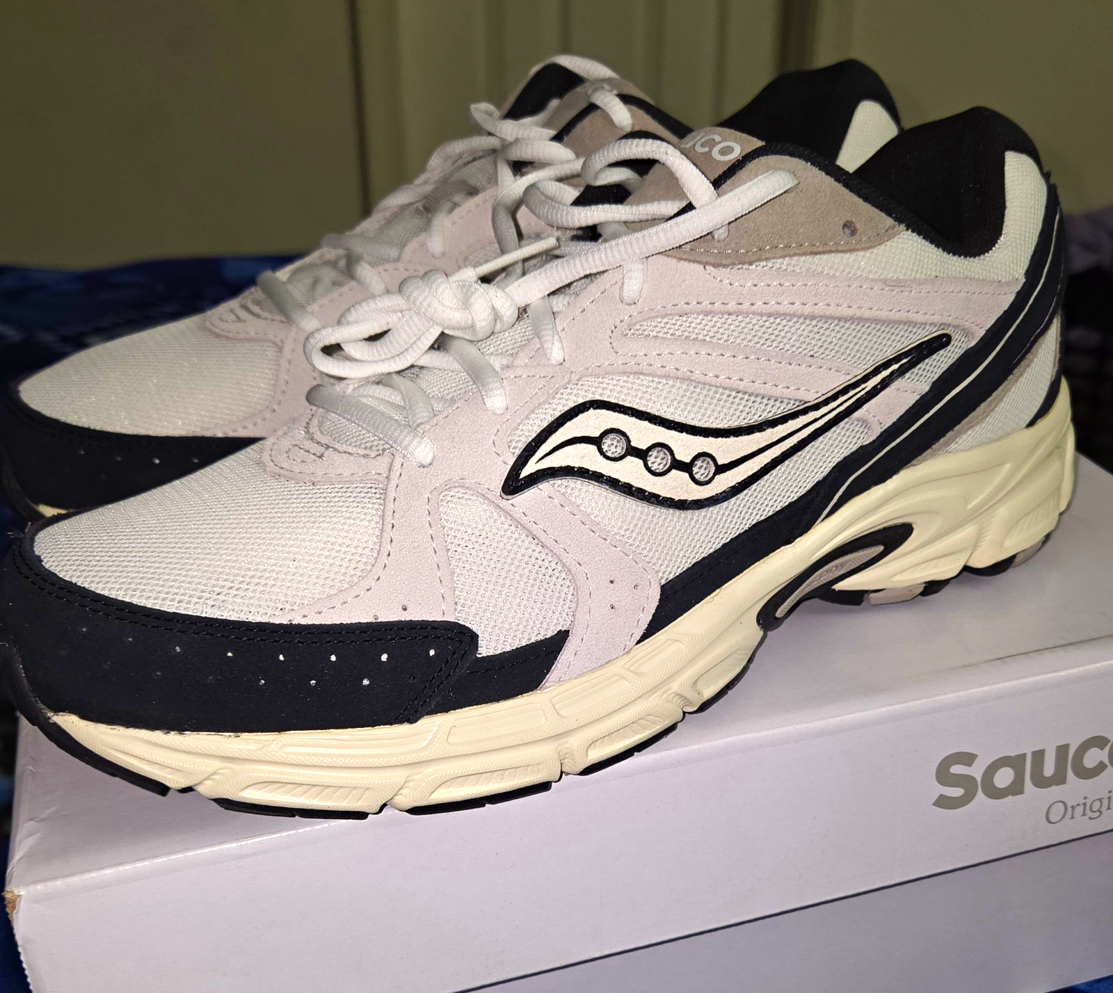 Saucony Grid Ride Millennium White/Black Low Top Lace-Up 2025 S70856-4