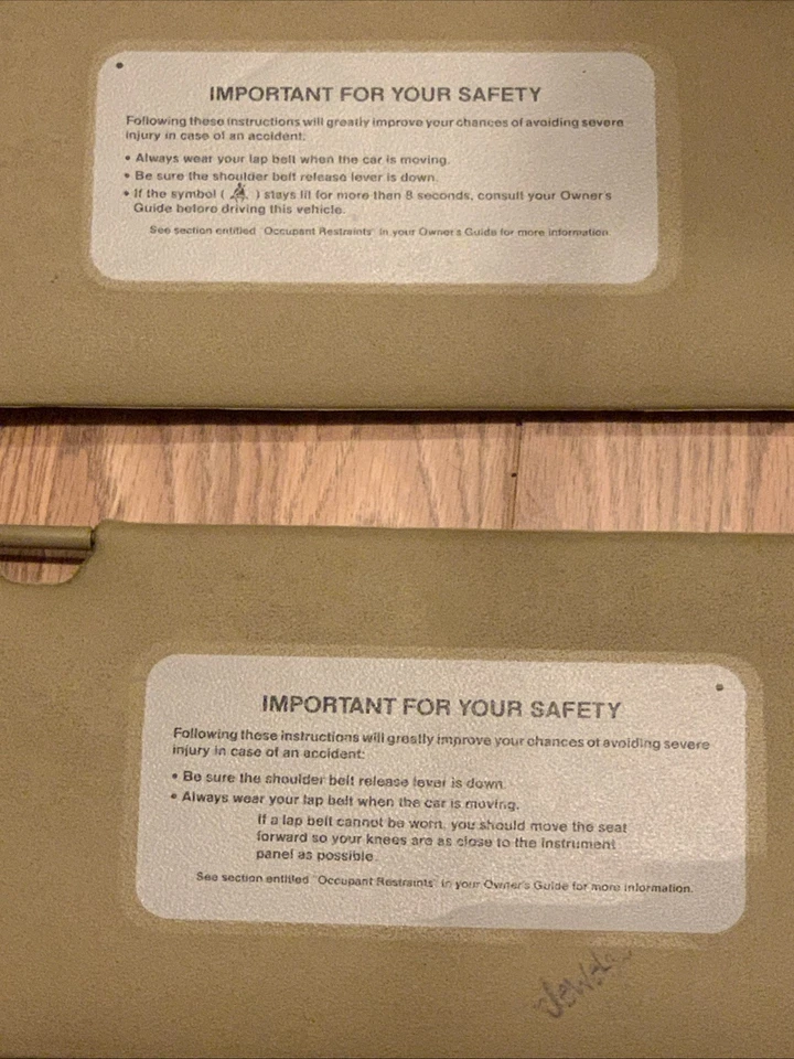 Parasoles de vinilo tostado Ford Escort Hatchback Pony GT 1ª generación LH RH 88 89 90 Foto 3 de 4