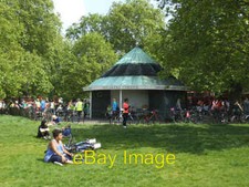 Photo 6x4 Speakers Corner cafe, Hyde Park Westminster See also [[645434]] c2014
