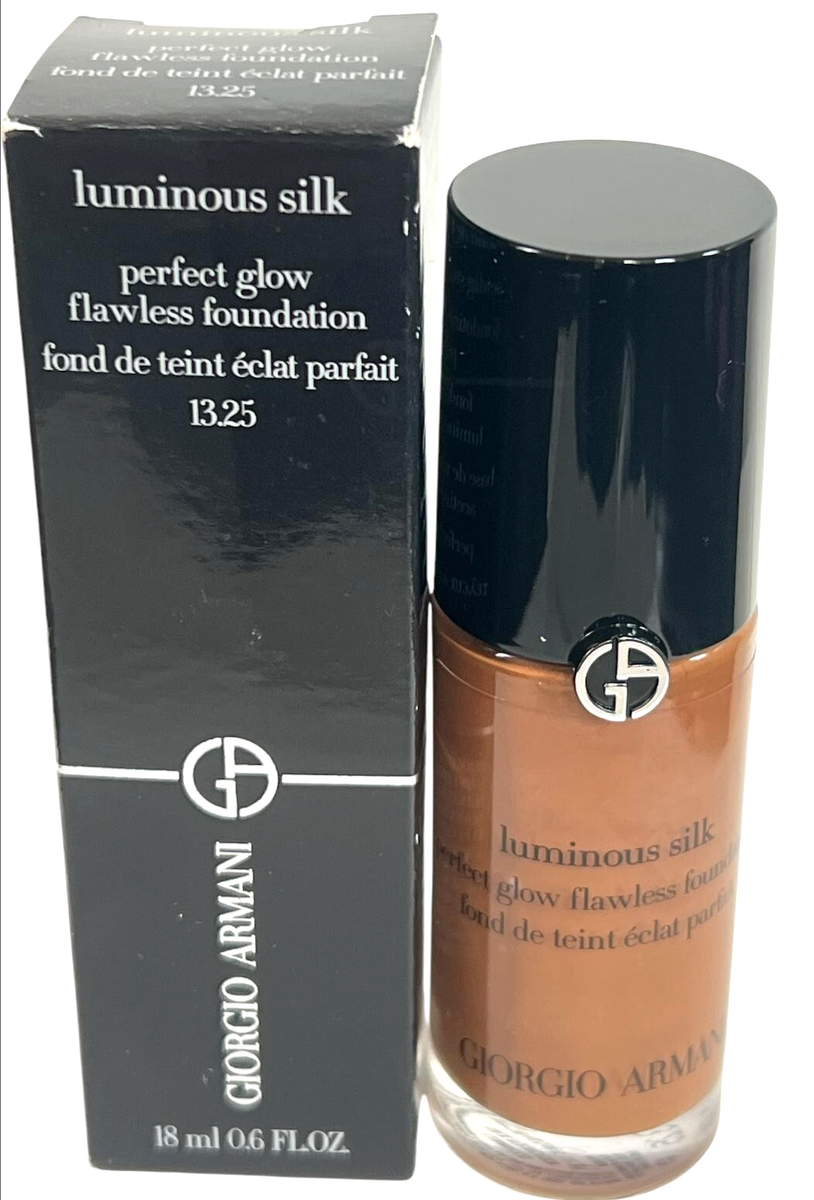Armani Beauty Luminous Silk Natural Glow Foundation 18mL