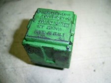 Relè relè Mercedes-Benz W638 Vito F Westfalia 112 CDI 0045450405
