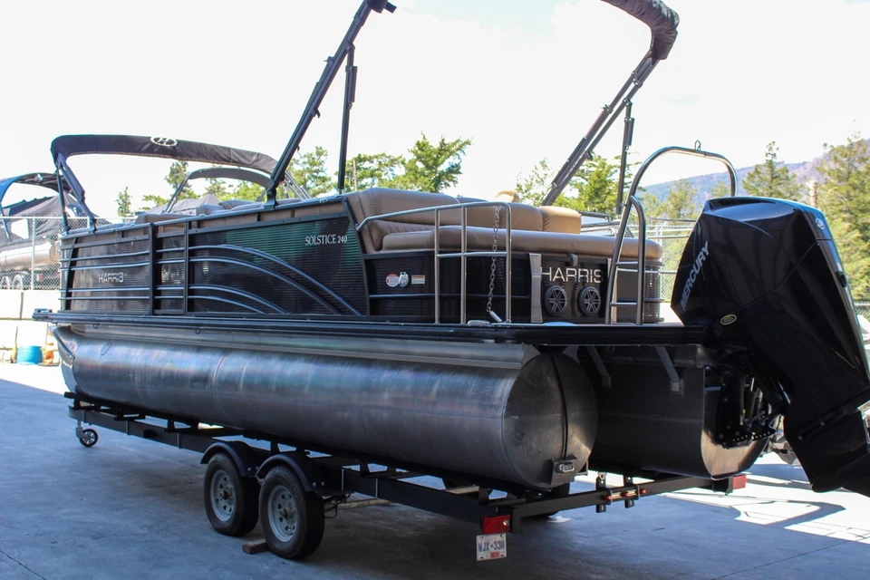 2019 Harris Solstice 240 Pontoon Boat - LOW HOURS - Image 4 of 4