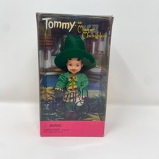 Vintage 1999 Barbie 25817 Tommy As Mayor Munchkin Doll Green NRFB