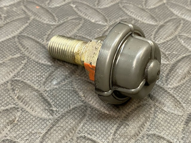 Toyota 23270 28040 Toyota 23270 28040