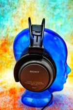 Sony MDR-CD770 Digital Reference Headphones - Vintage New velvet earpad